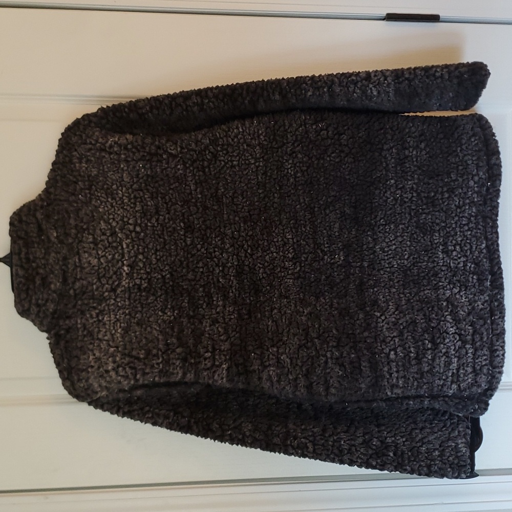 Fuzzy Pullover Simply Southern‎ - Picture 4 of 5